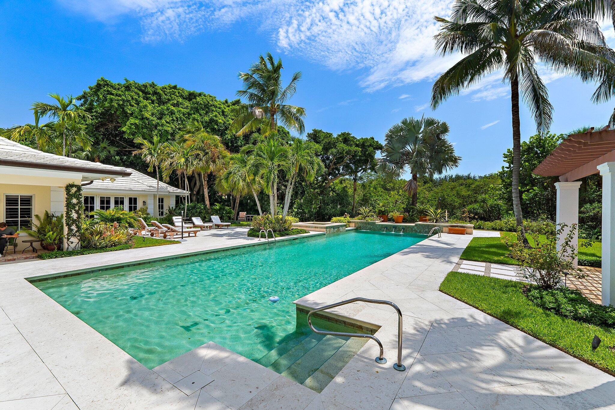12420 Plantation Lane
