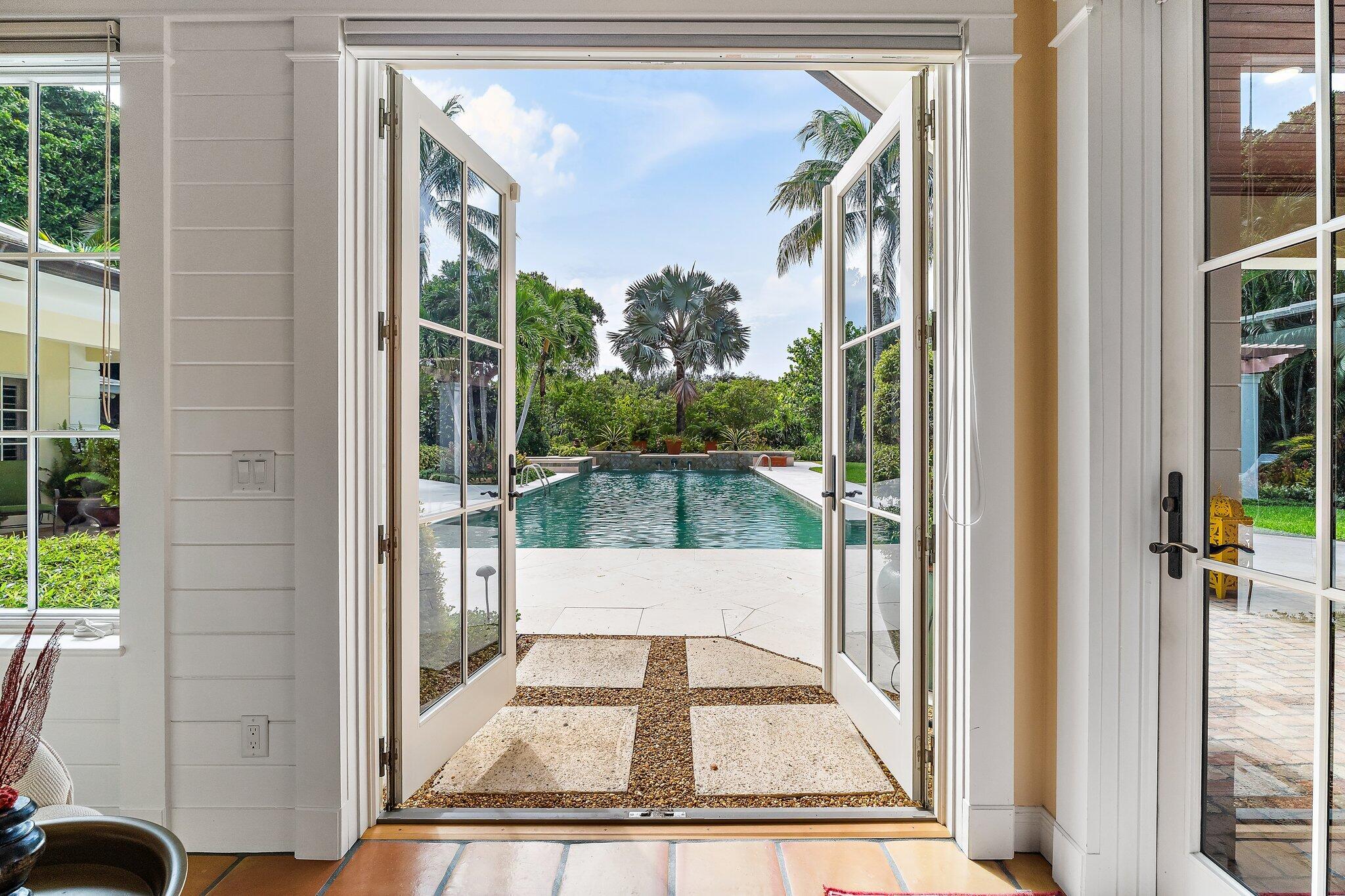 12420 Plantation Lane