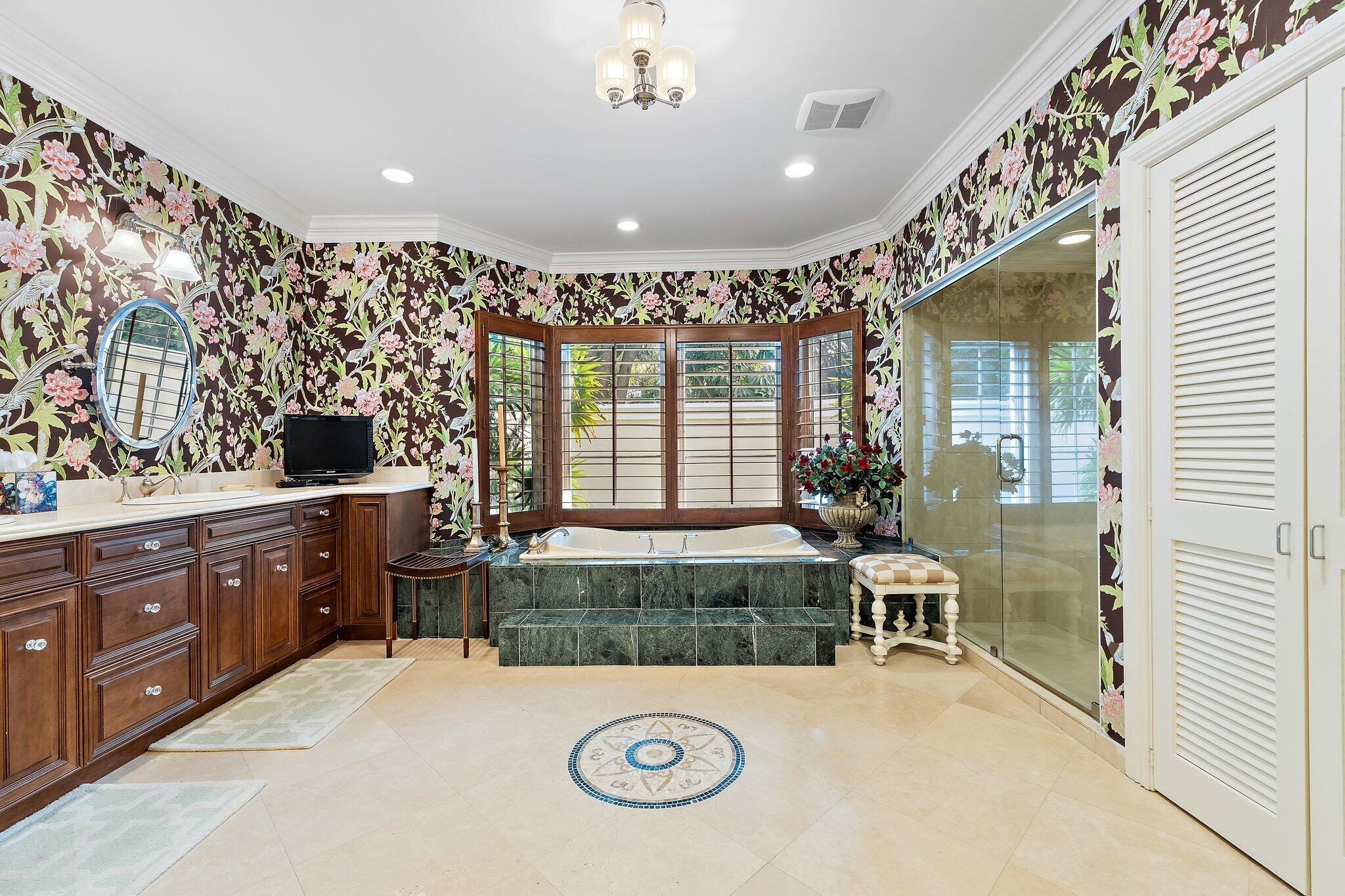 12420 Plantation Lane