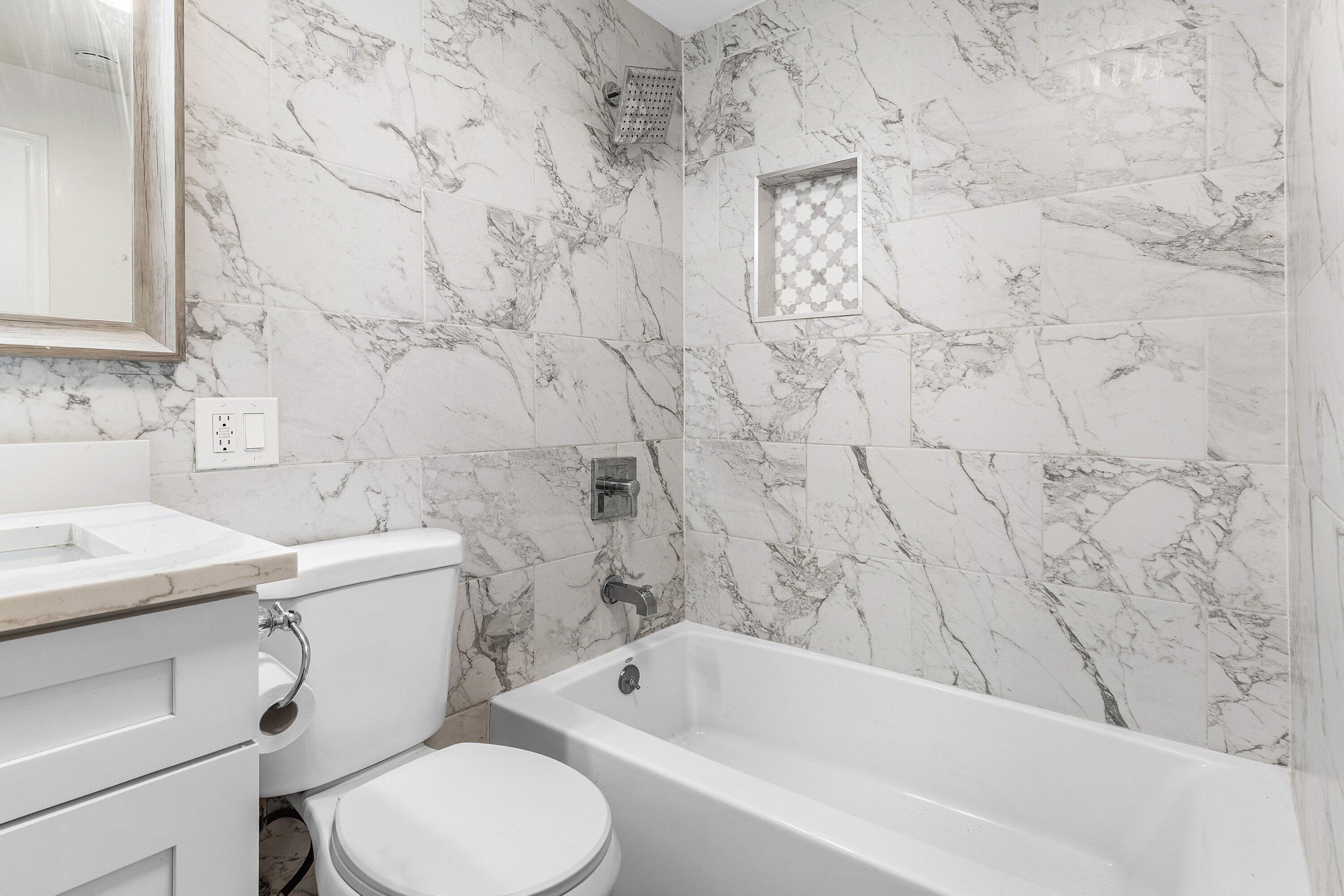413 N E Street