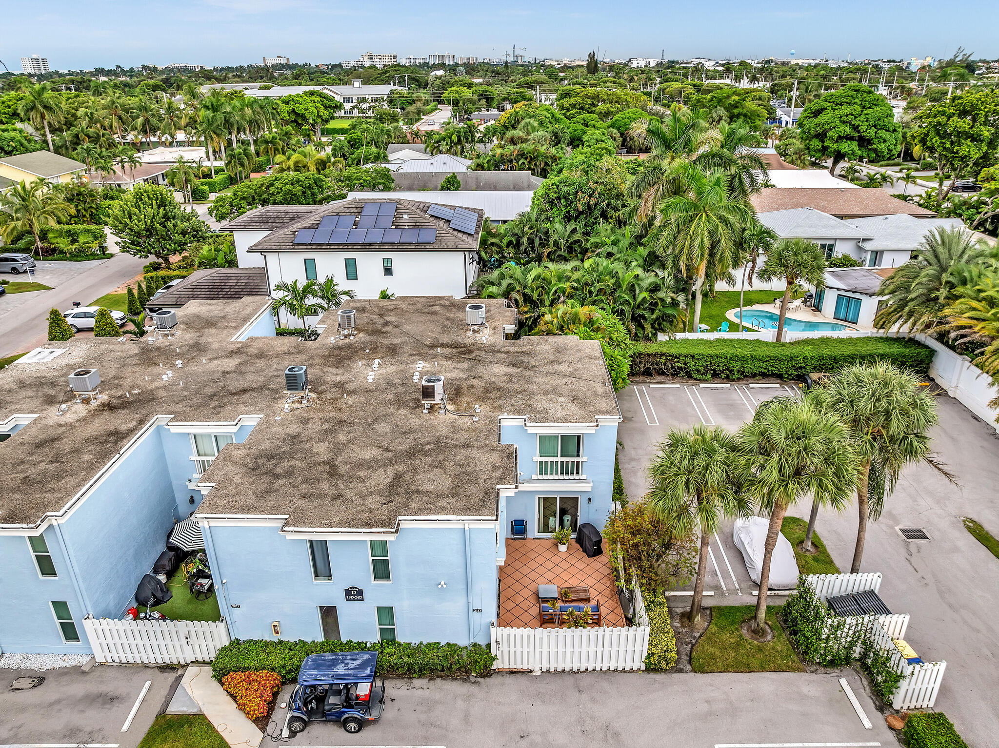 1010 NE 8TH Avenue 24D