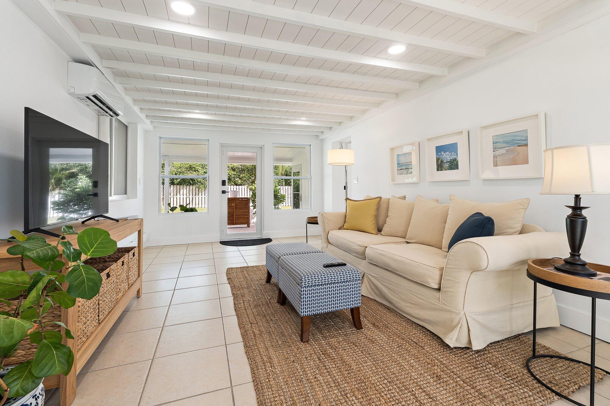 3437 Palm Court