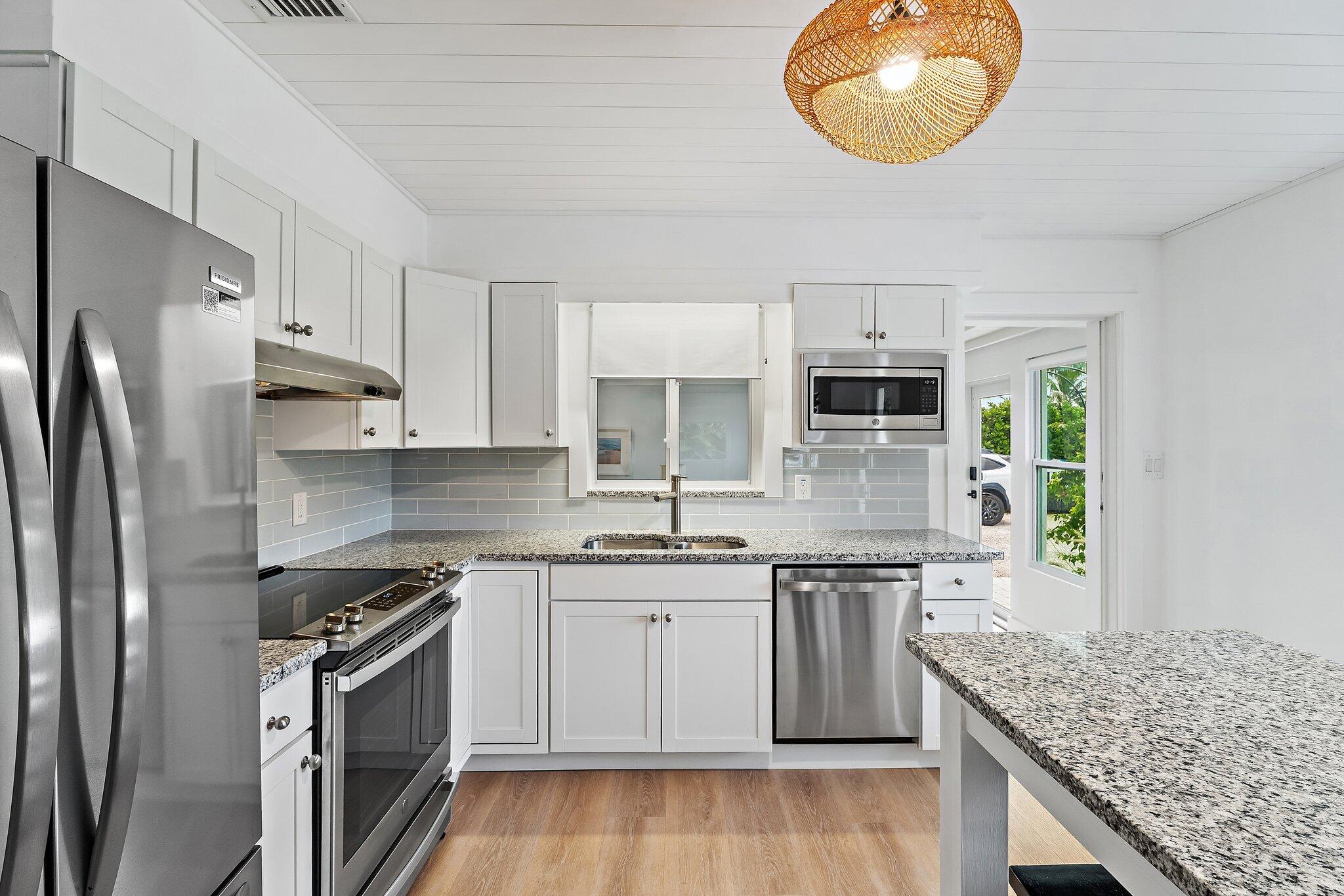 3437 Palm Court