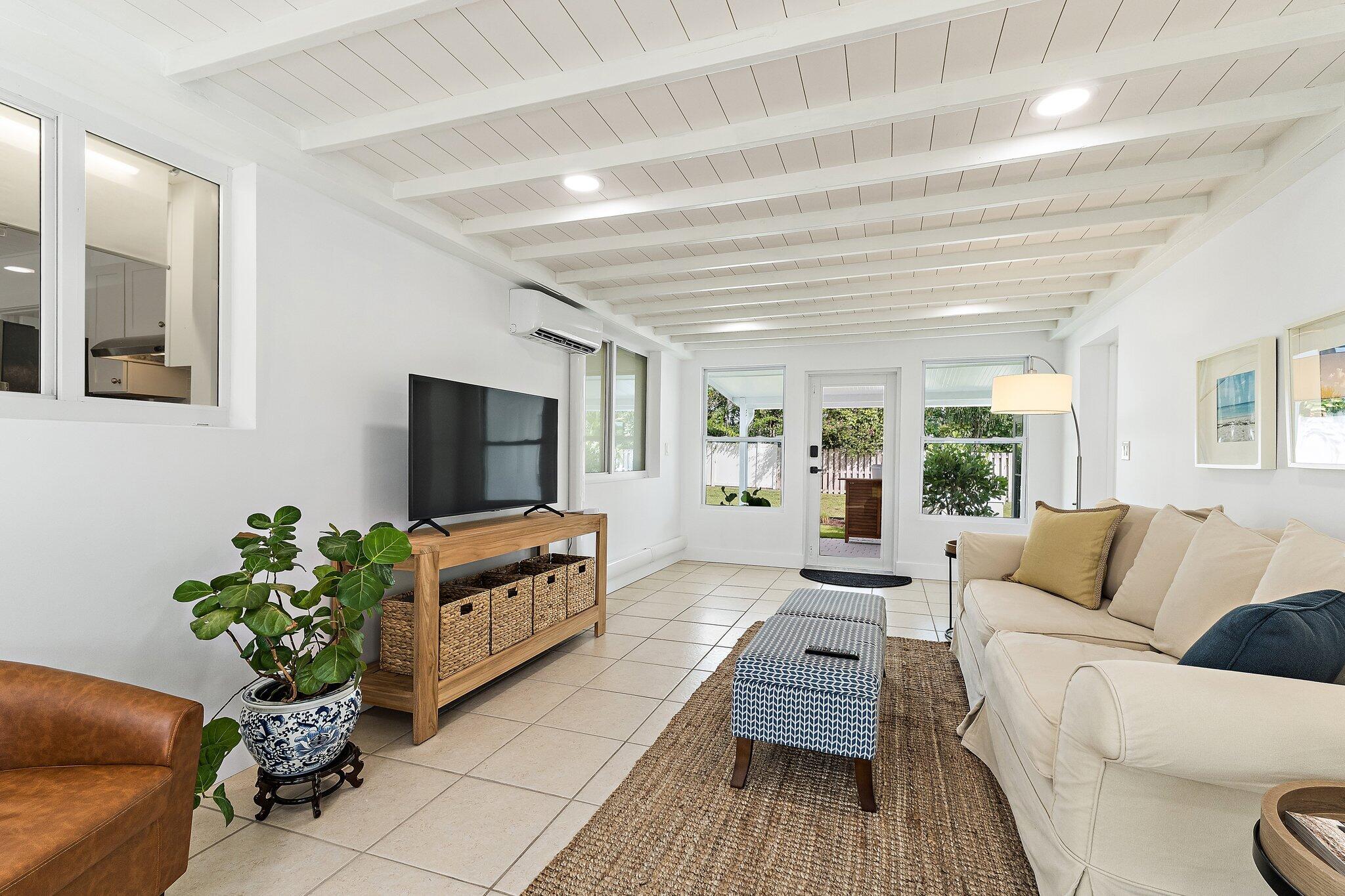 3437 Palm Court