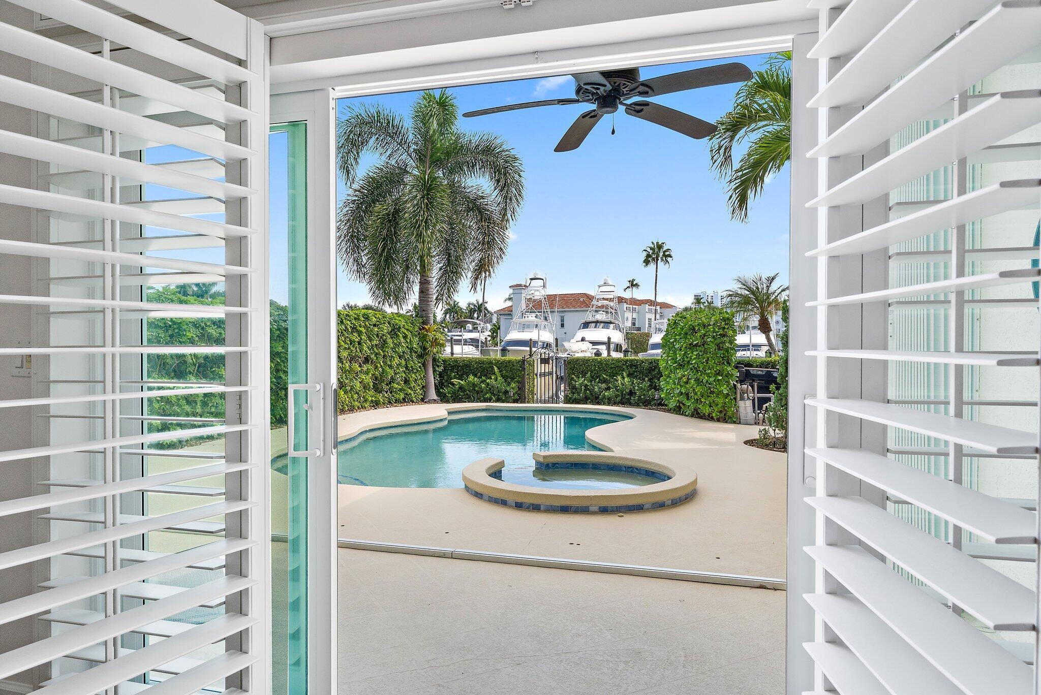 1412 HARBOUR POINT Drive