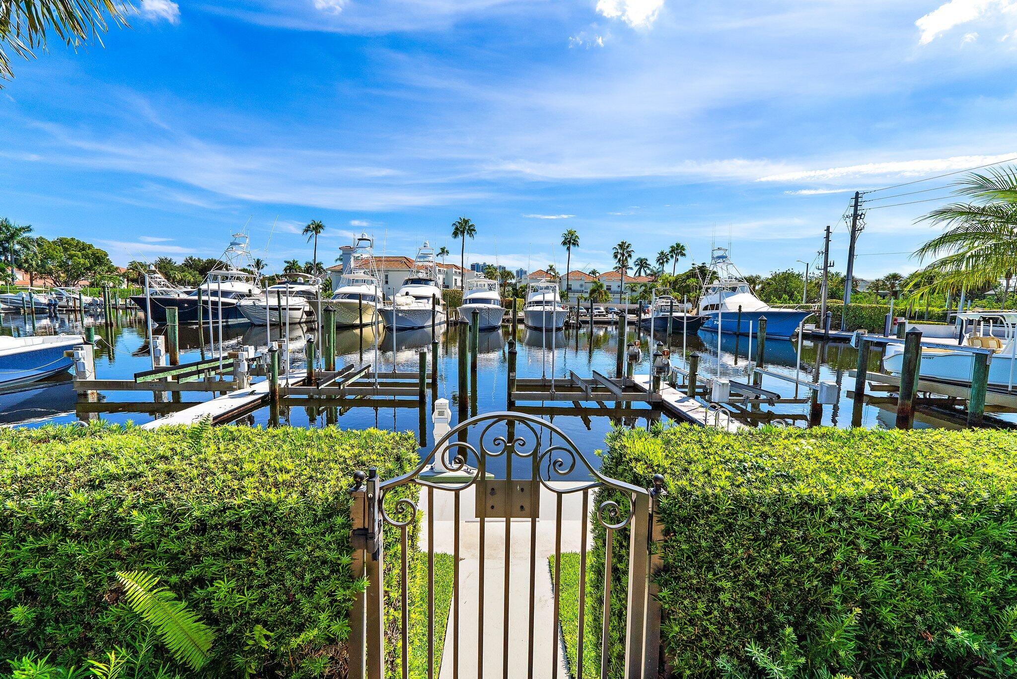 1412 HARBOUR POINT Drive