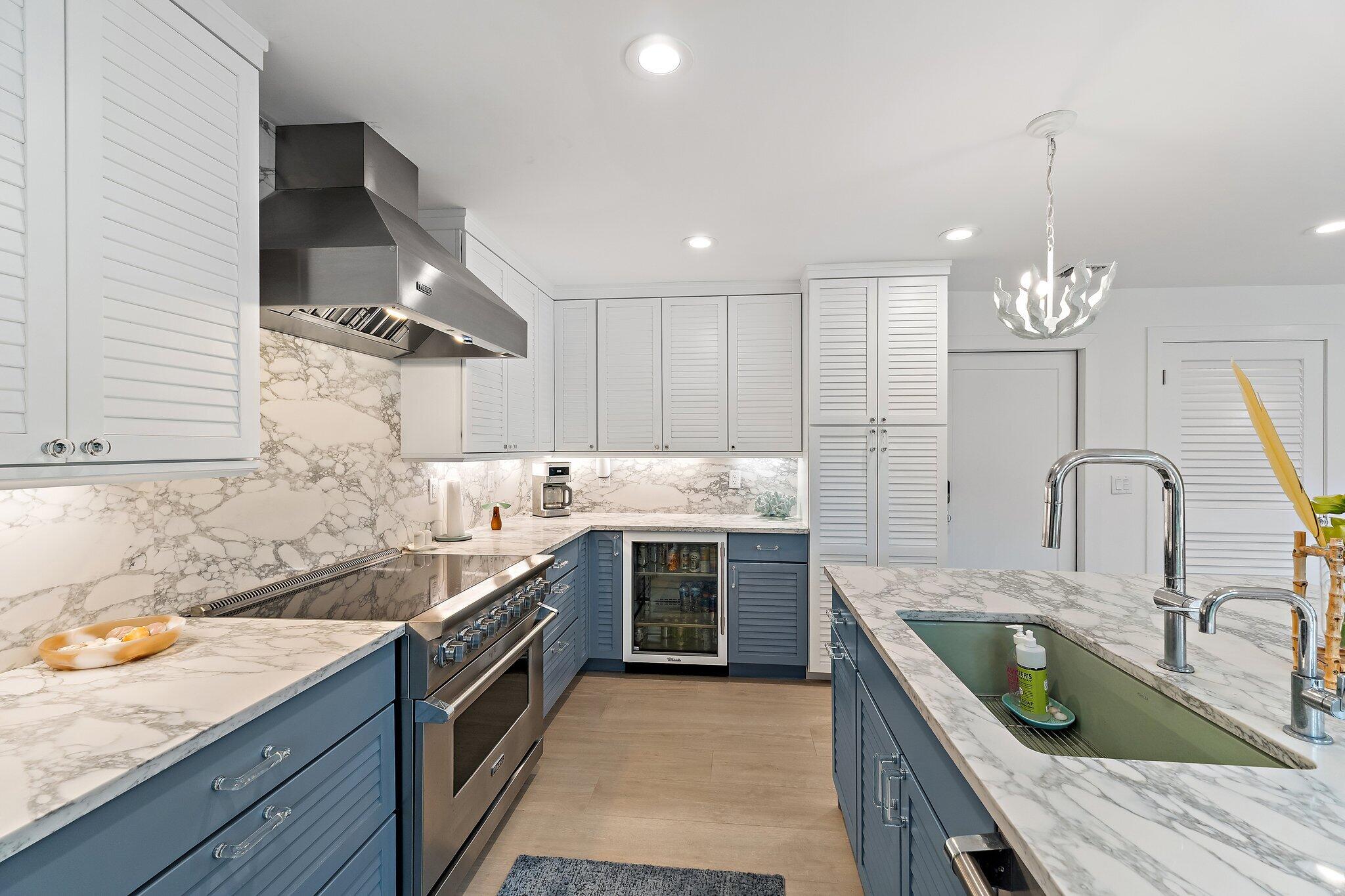 101 W Tarpon Lane