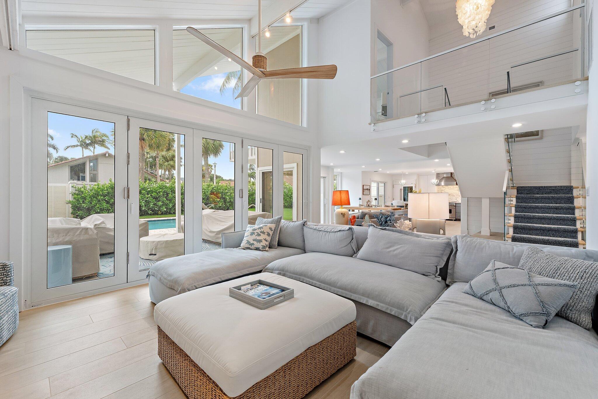 101 W Tarpon Lane