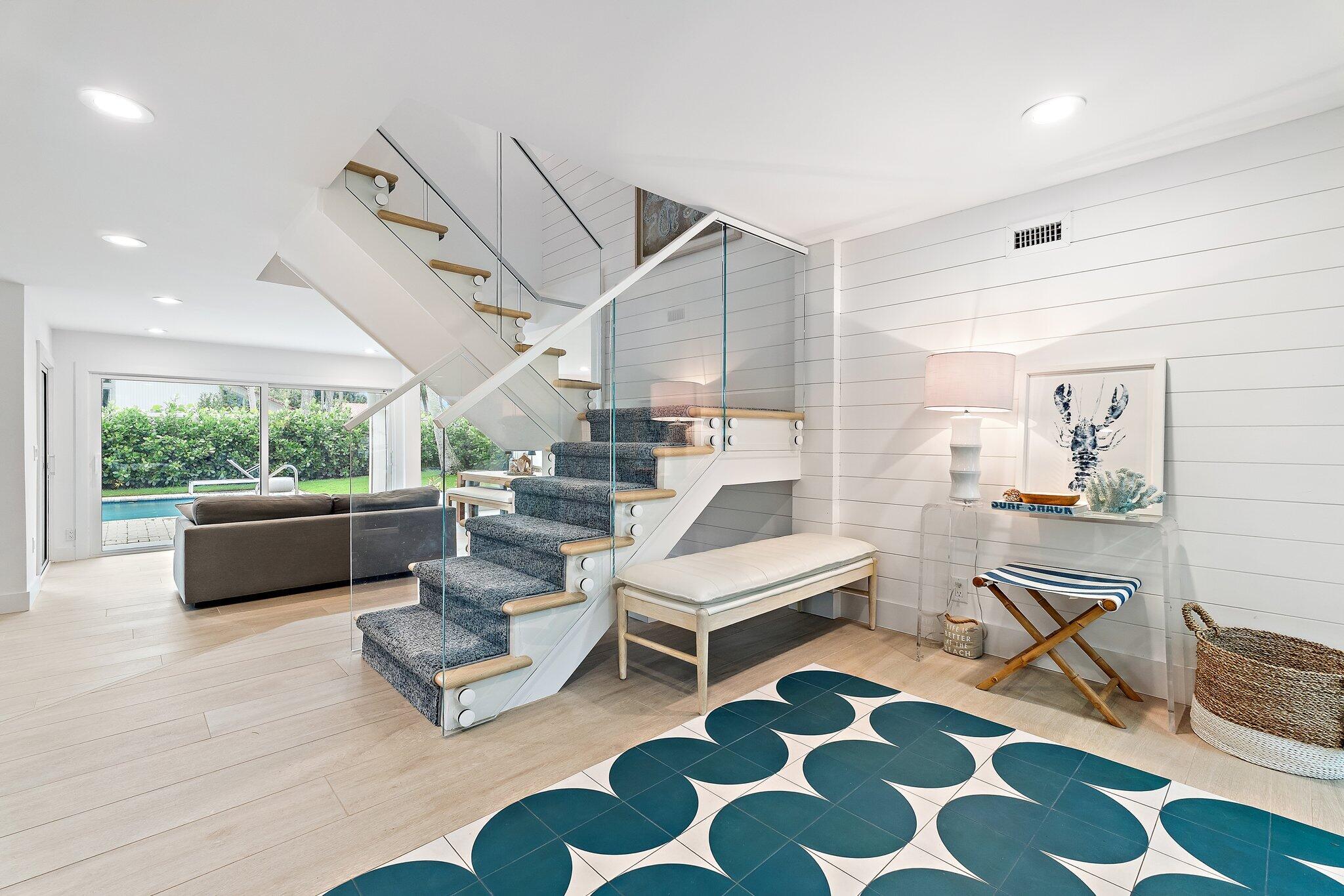 101 W Tarpon Lane