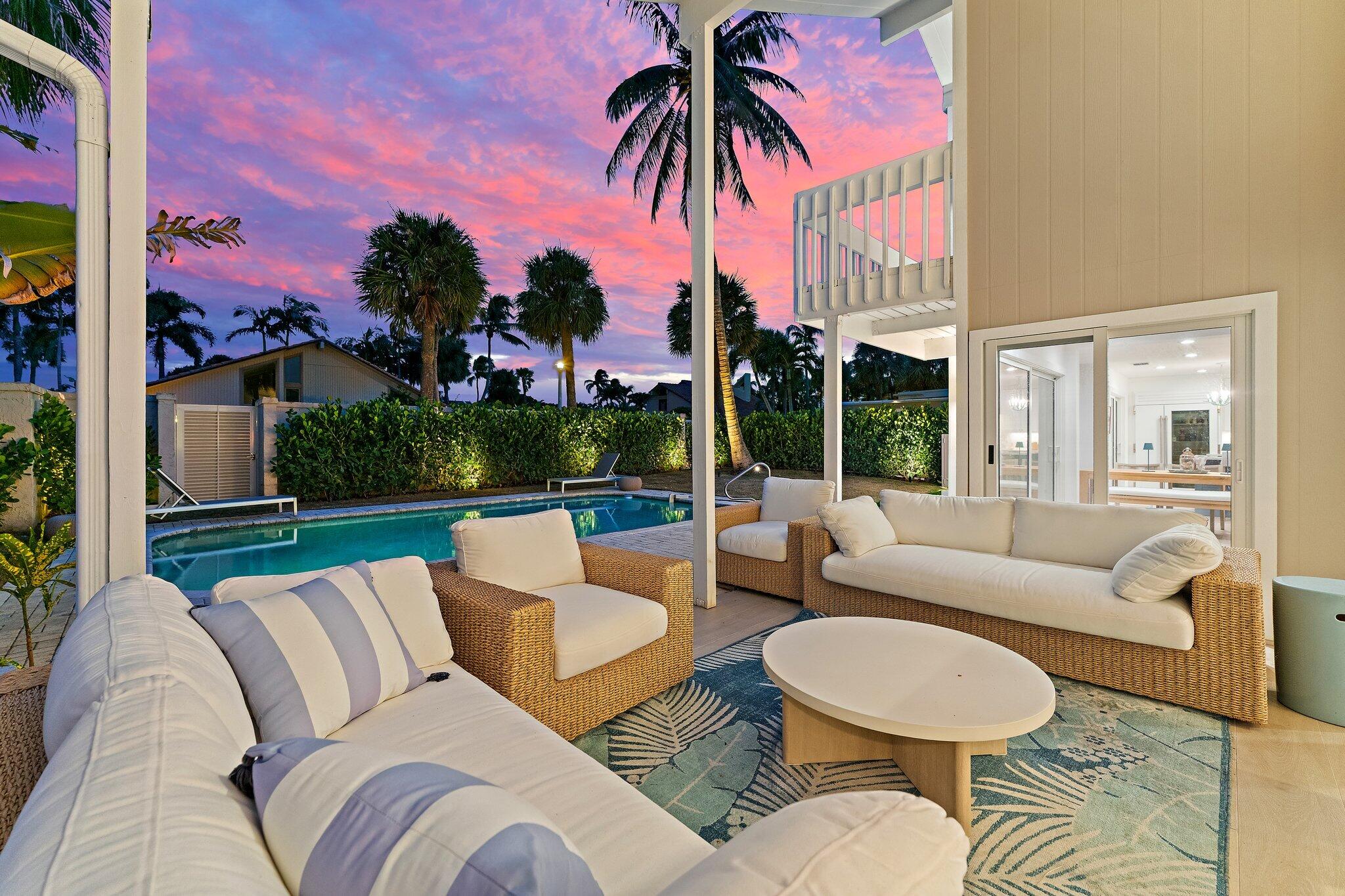 101 W Tarpon Lane