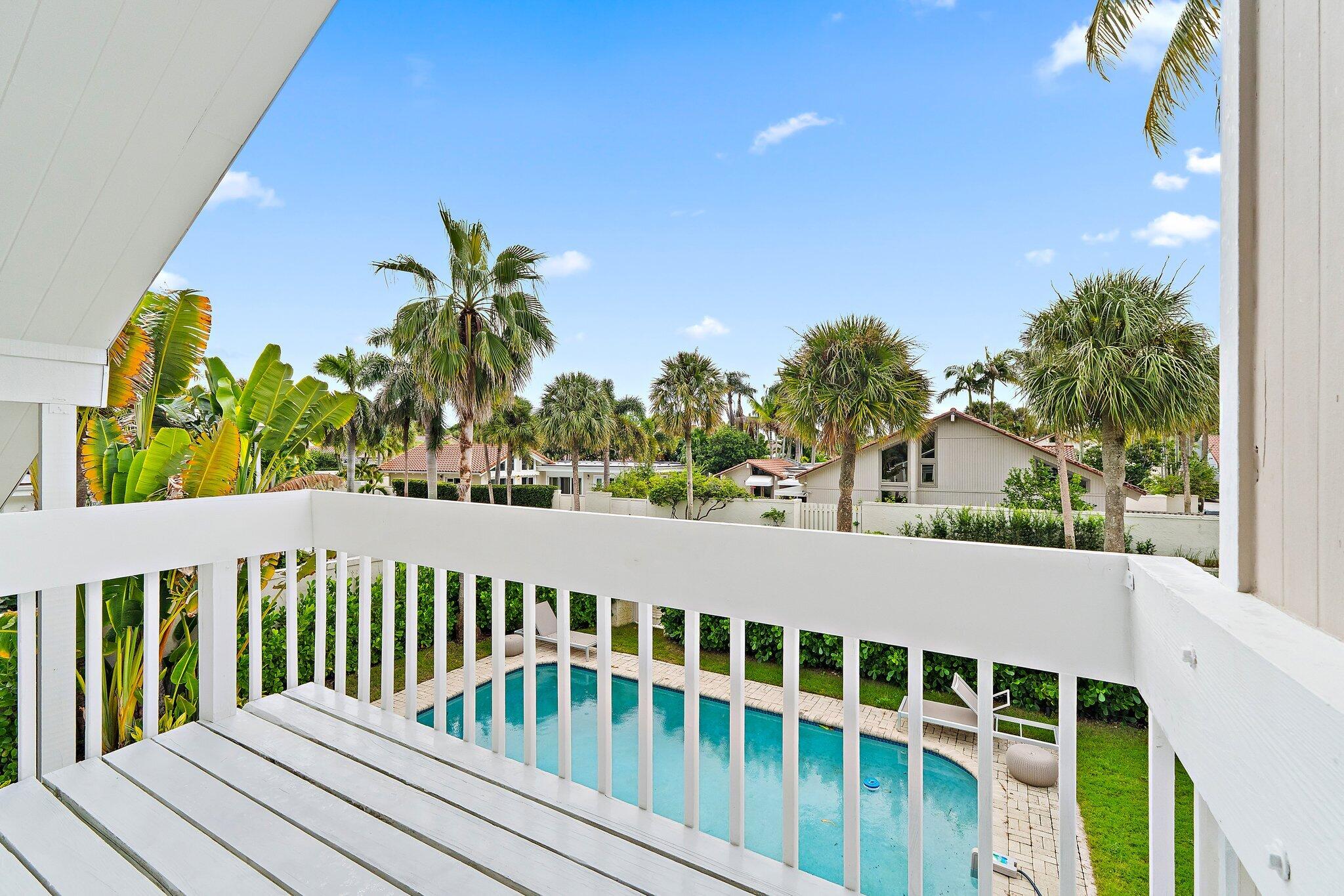 101 W Tarpon Lane