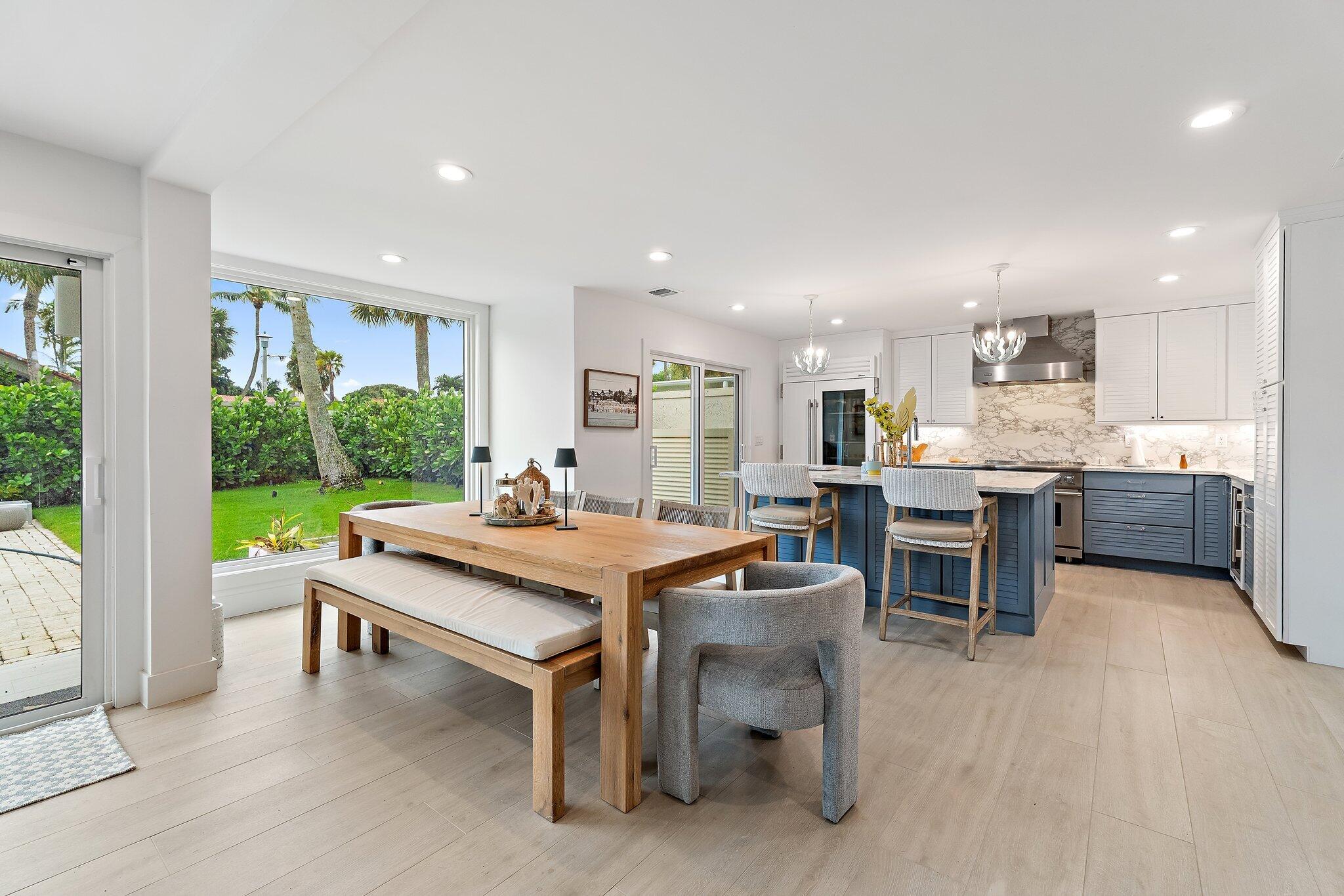 101 W Tarpon Lane
