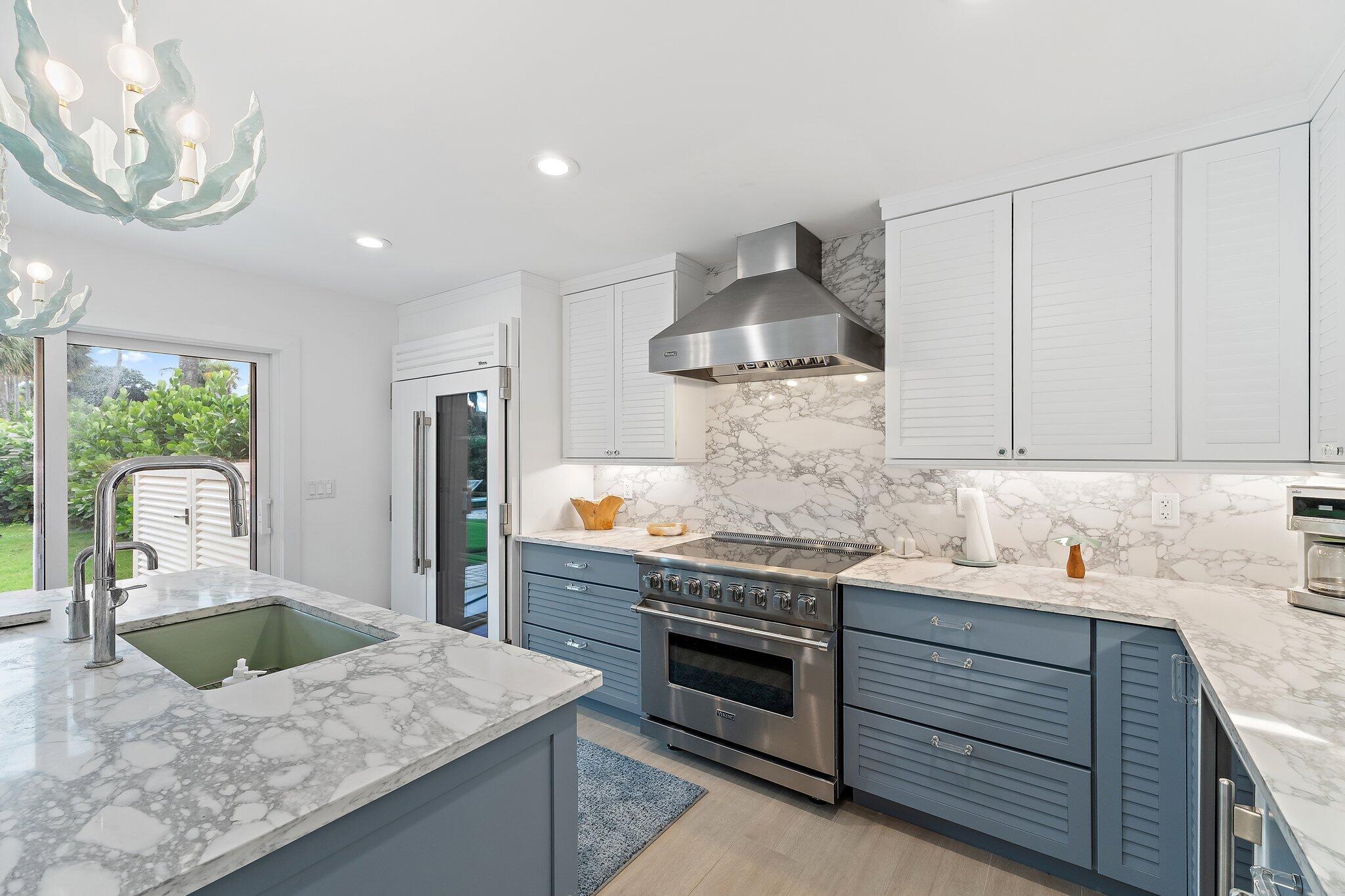 101 W Tarpon Lane