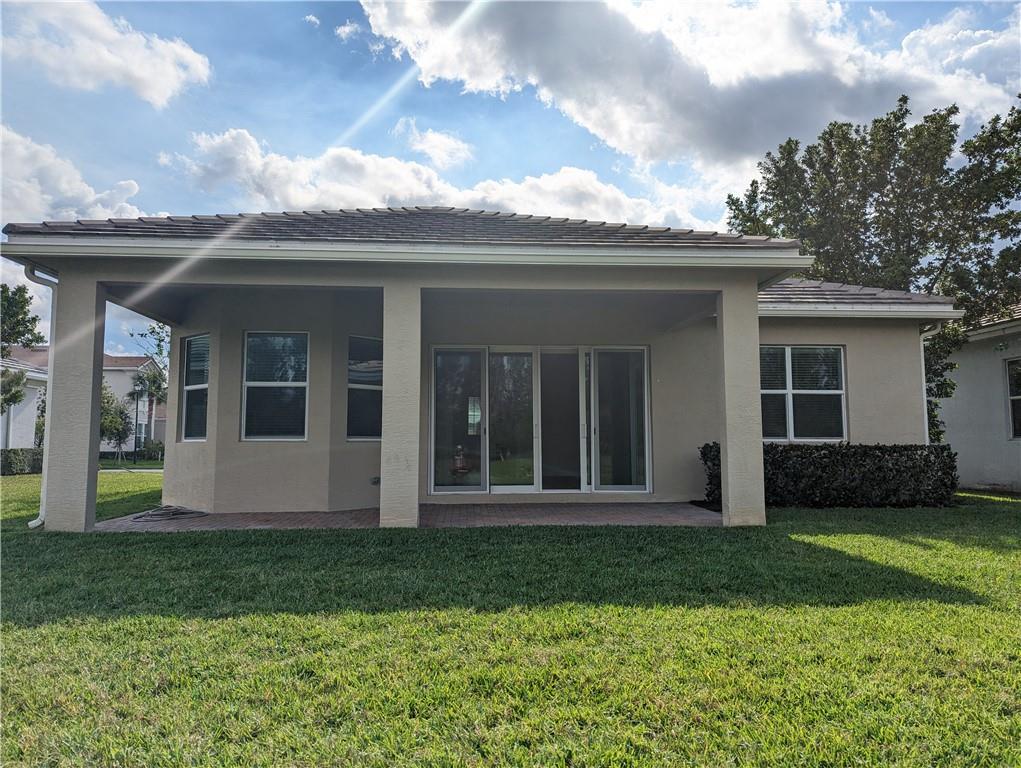 16119 Whippoorwill Cir