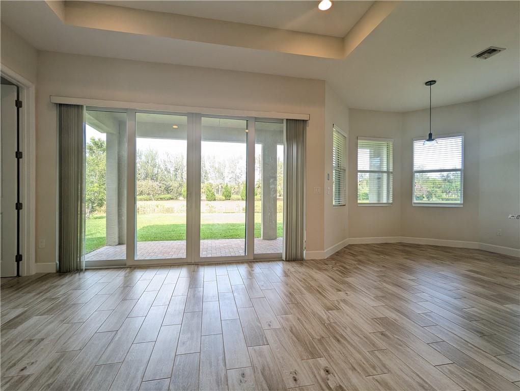 16119 Whippoorwill Cir