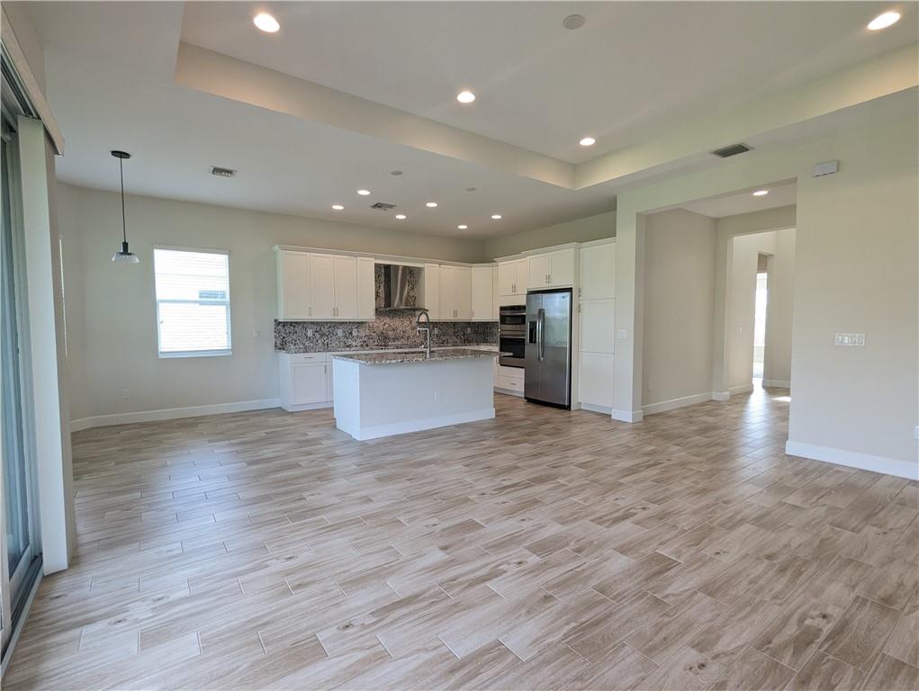 16119 Whippoorwill Cir