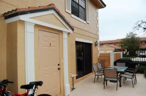 390 Prestwick Circle 1