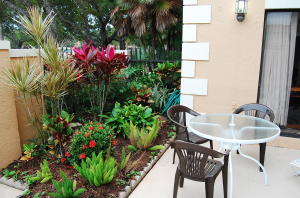 390 Prestwick Circle 1