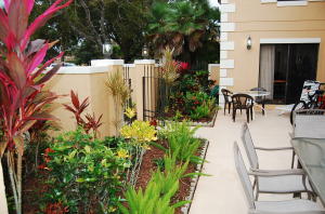 390 Prestwick Circle 1