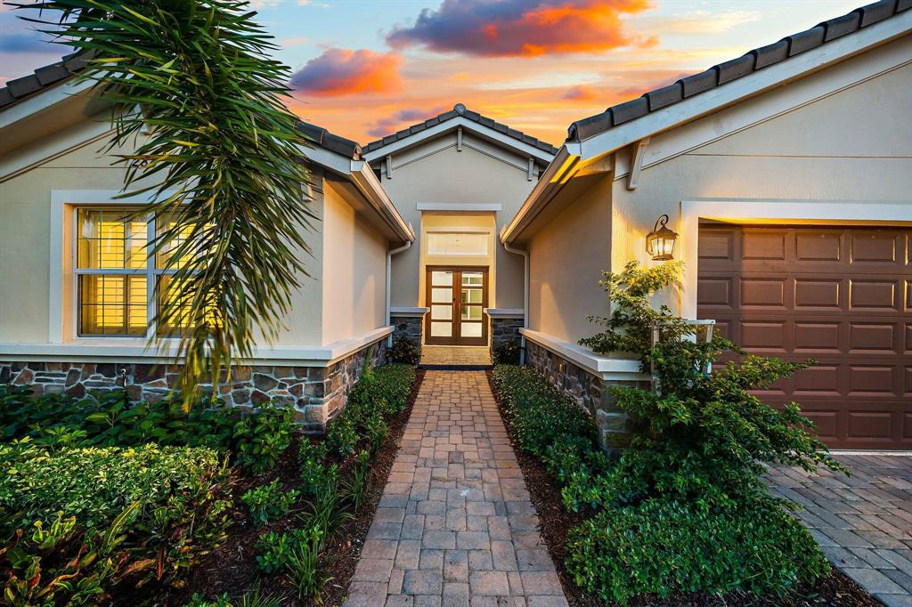288 Carina Drive