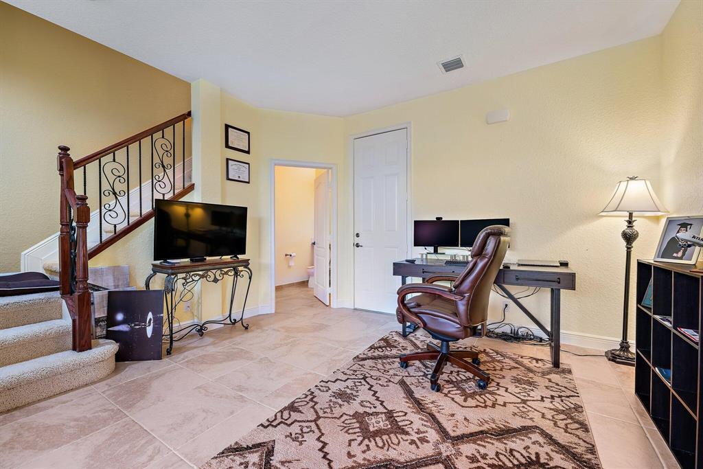 4808 Sawgrass Breeze Drive