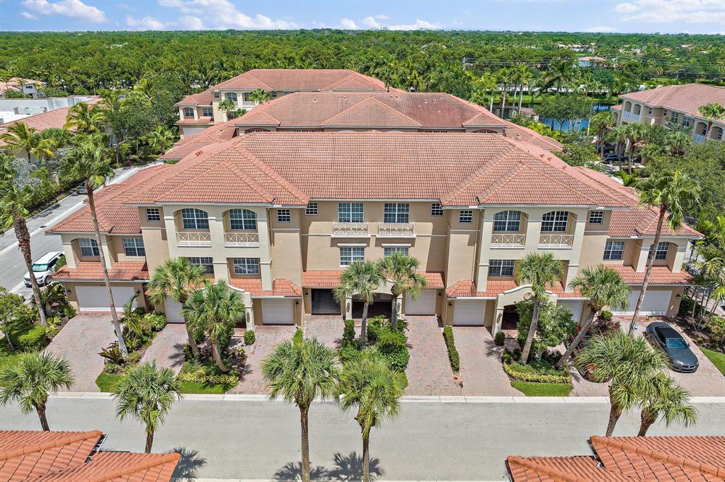 4808 Sawgrass Breeze Drive