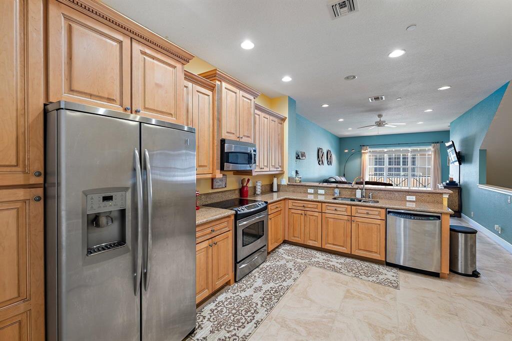 4808 Sawgrass Breeze Drive