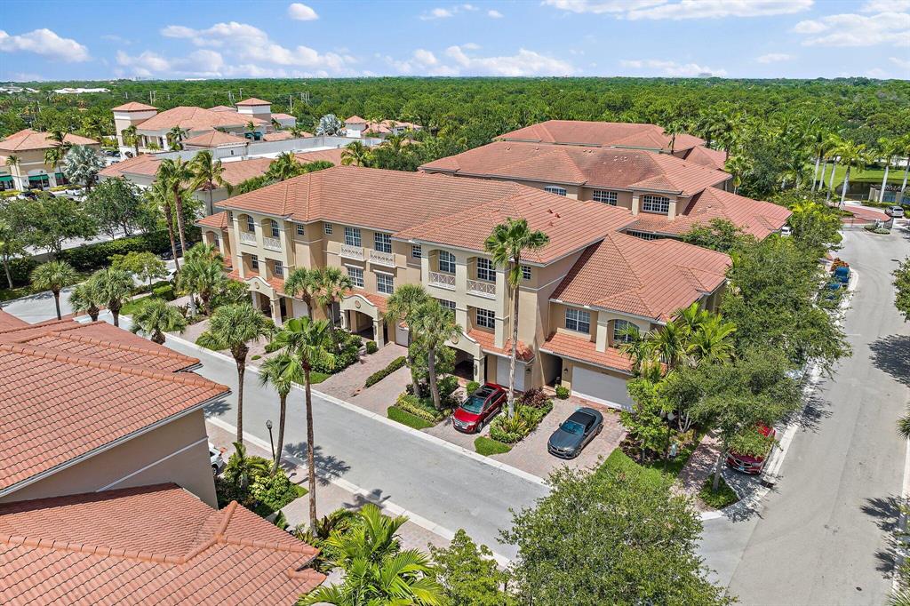 4808 Sawgrass Breeze Drive