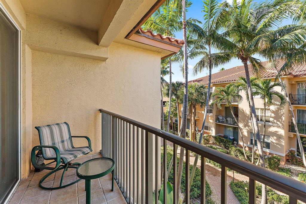 1803 N Flagler Drive Unit: 303
