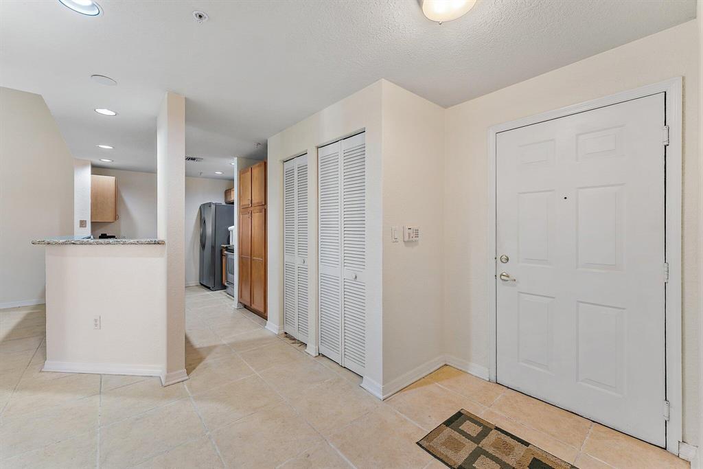 1803 N Flagler Drive Unit: 303