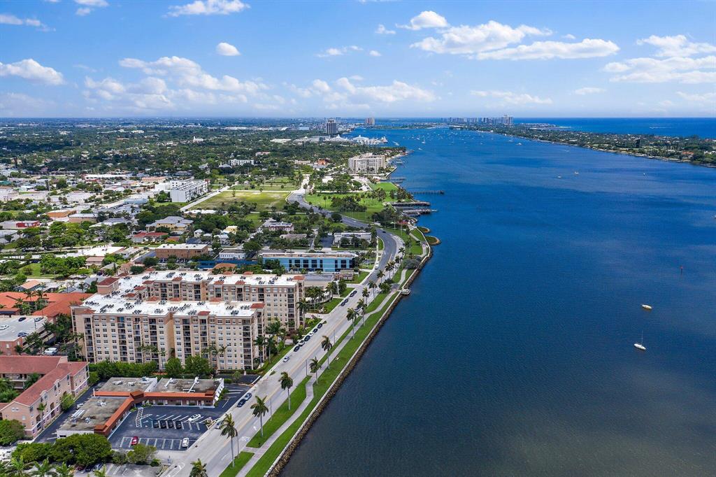 1803 N Flagler Drive Unit: 303