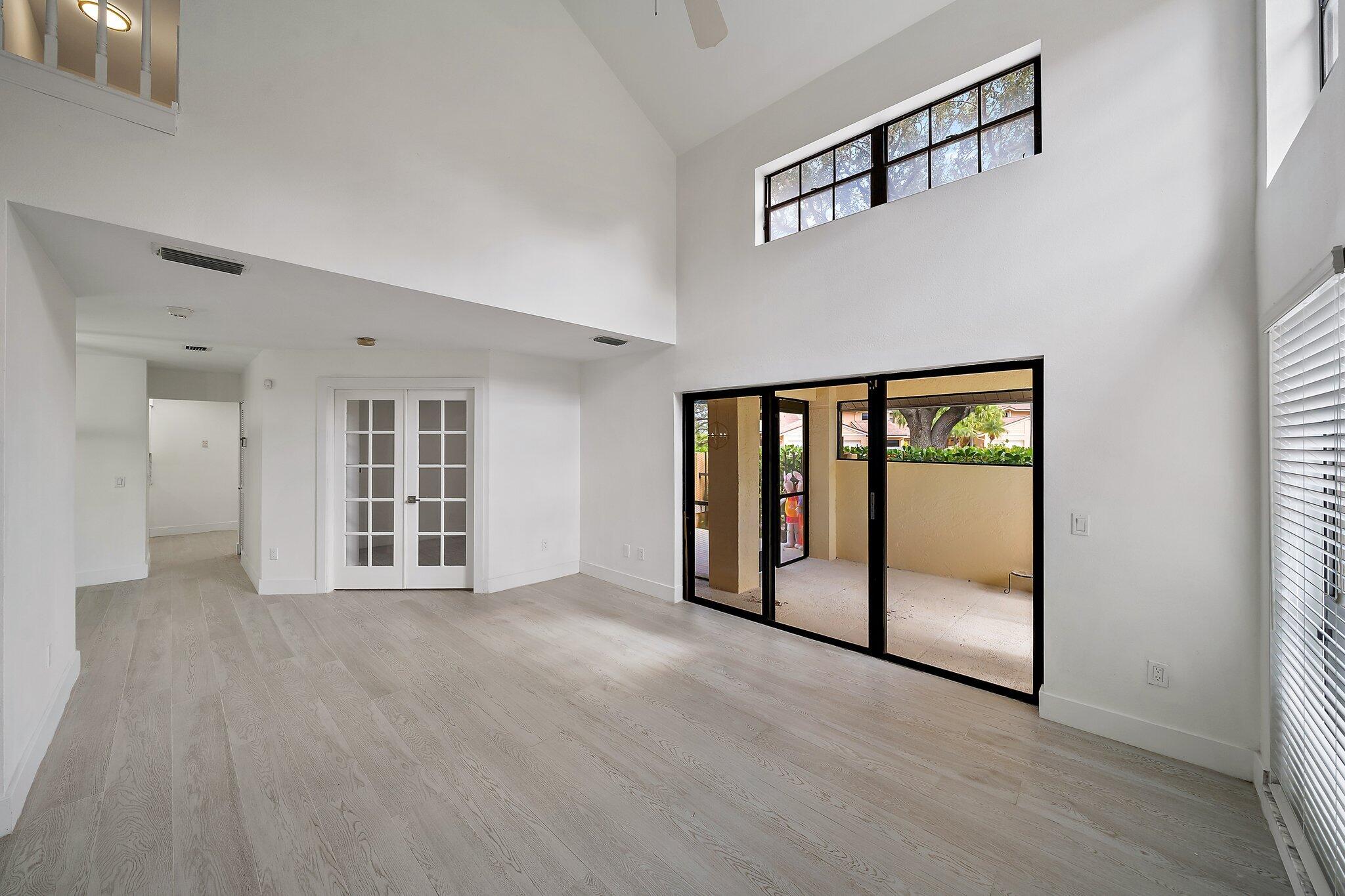 382 Prestwick Circle Unit: 2