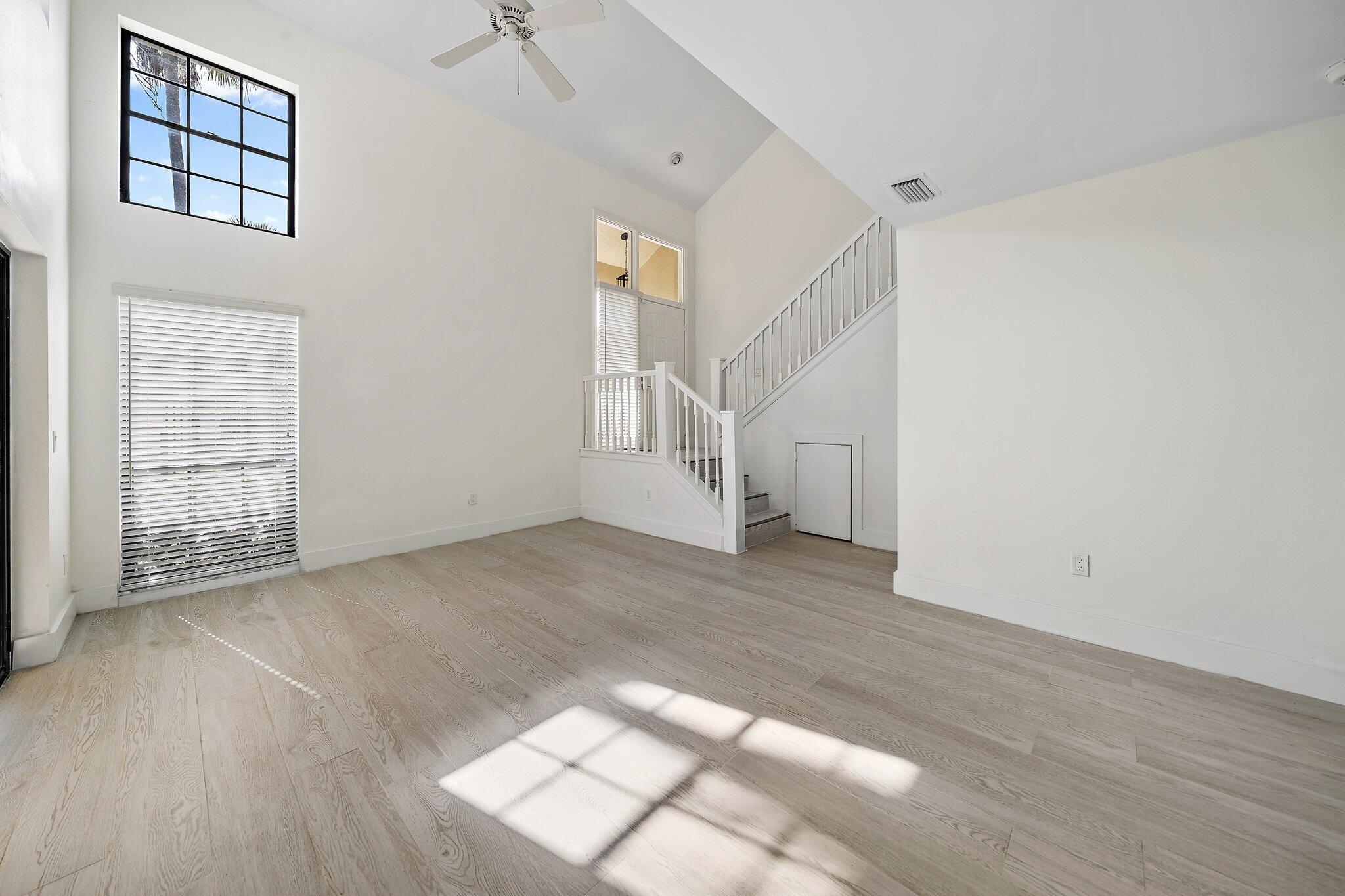382 Prestwick Circle Unit: 2