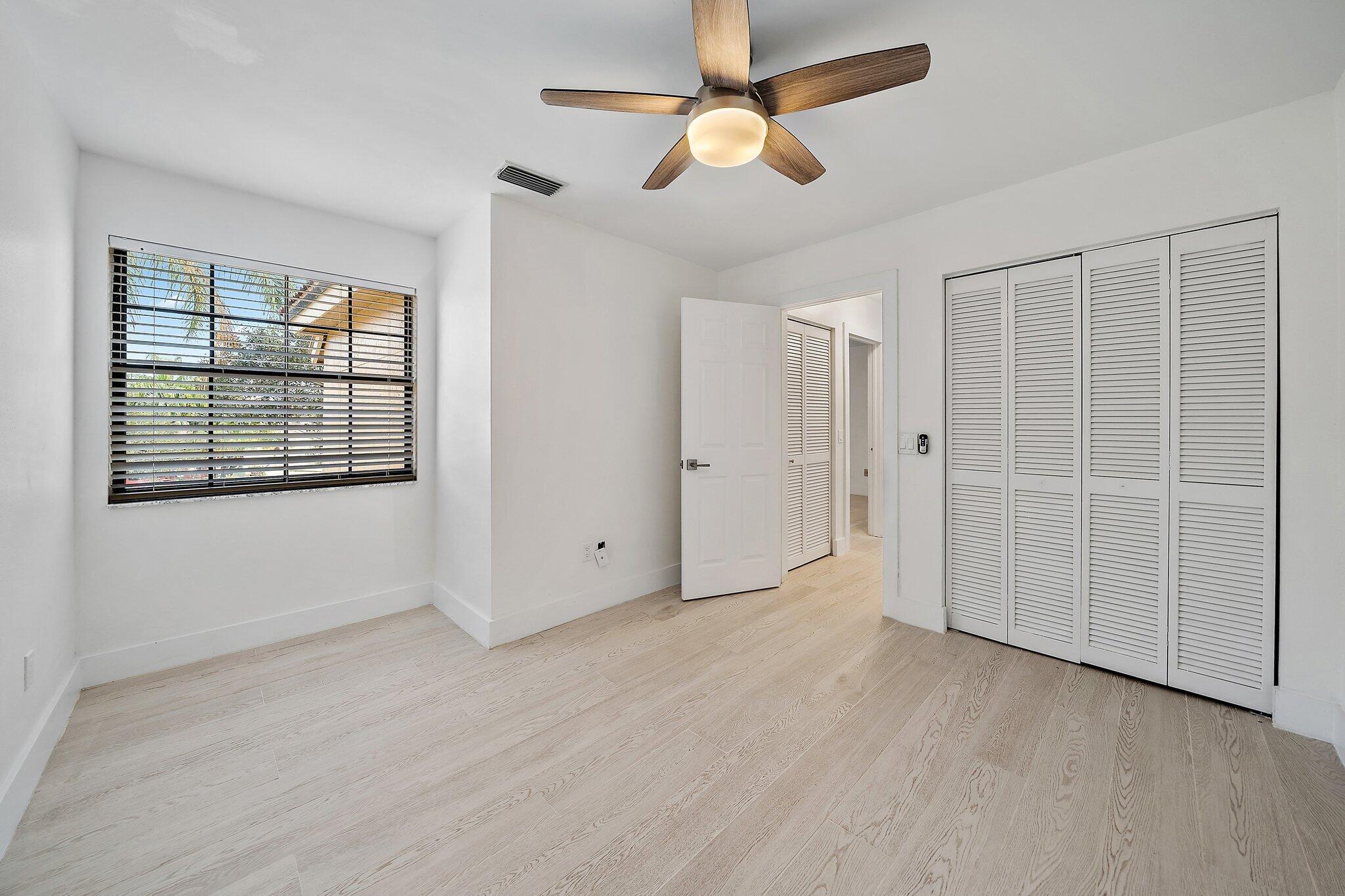382 Prestwick Circle Unit: 2