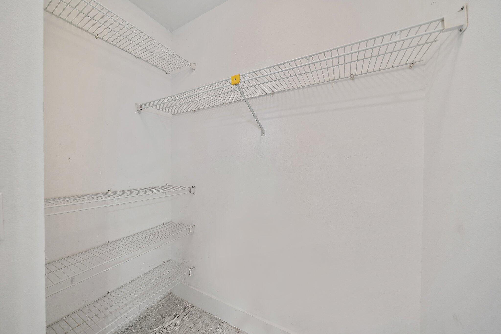 382 Prestwick Circle Unit: 2