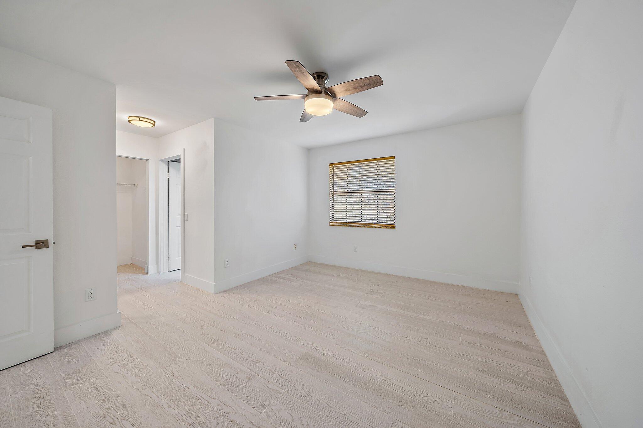 382 Prestwick Circle Unit: 2