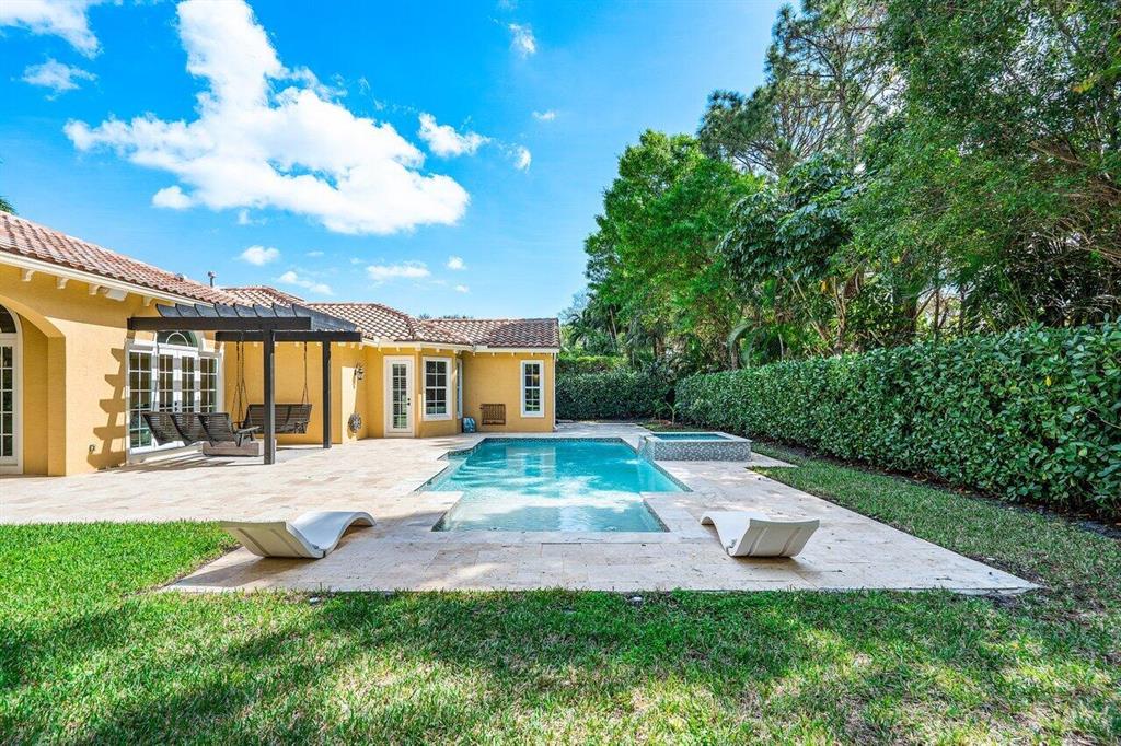 124 Segovia Way