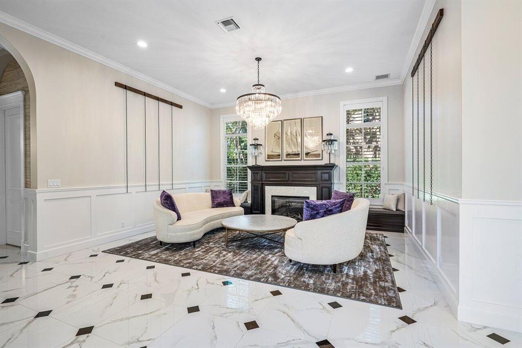 124 Segovia Way