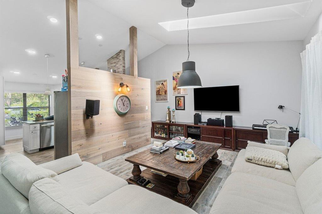 702 Bannock Court