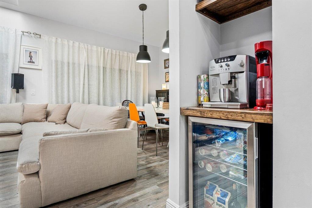 702 Bannock Court