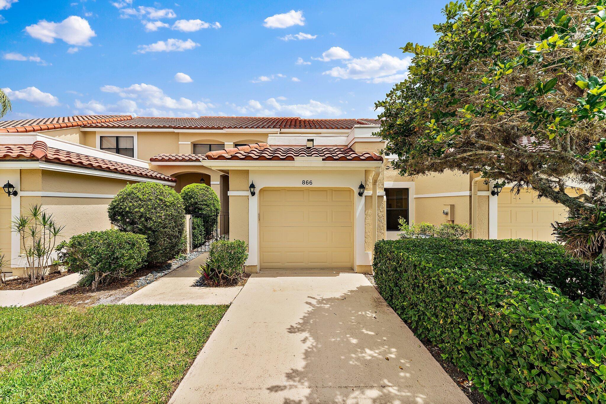 866 Windermere Way