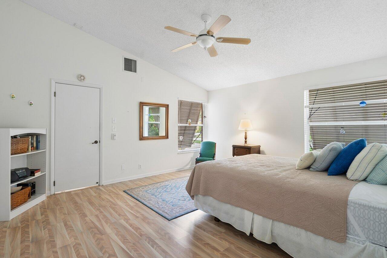 1380 SW 19th Street
