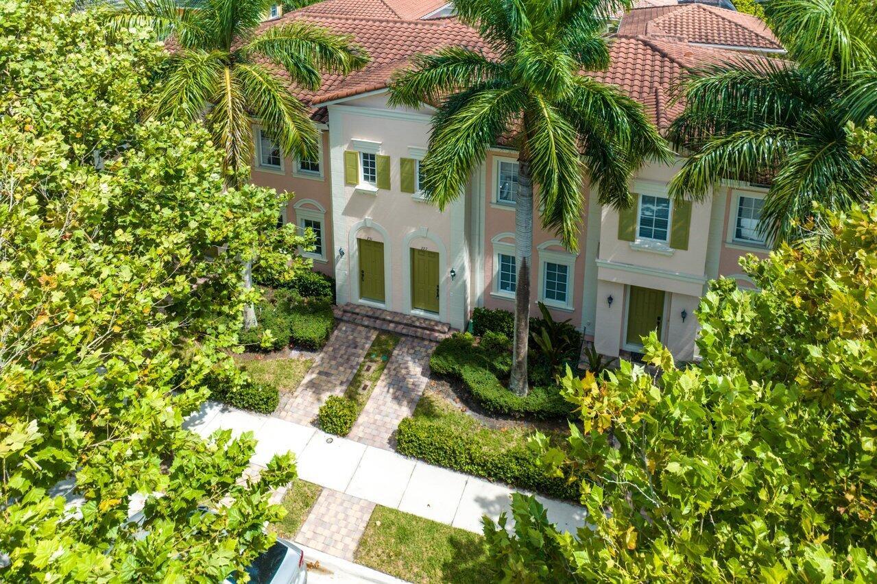 227 Edenberry Avenue