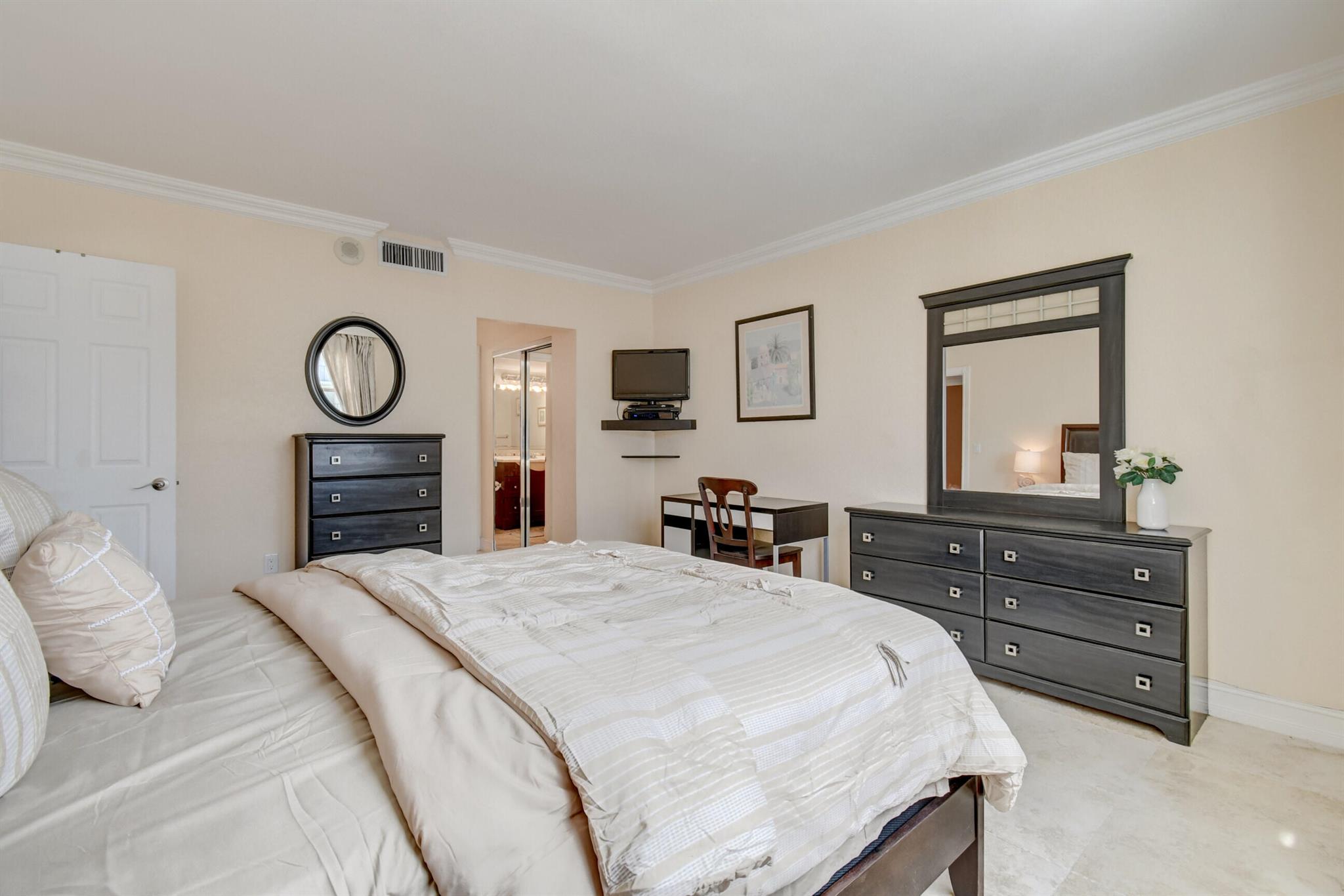 3450 S Ocean Boulevard 520