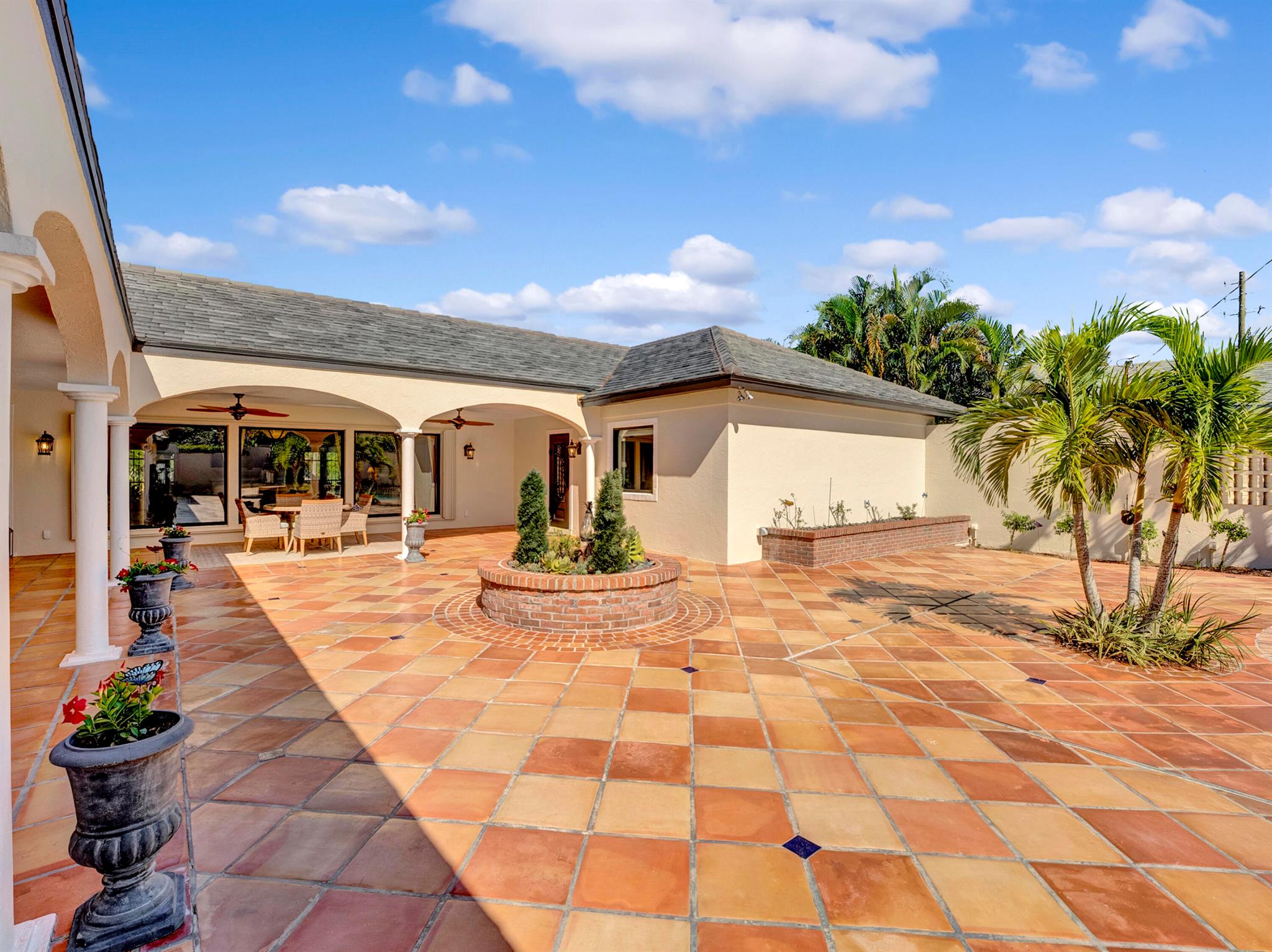 18903 SE River Drive