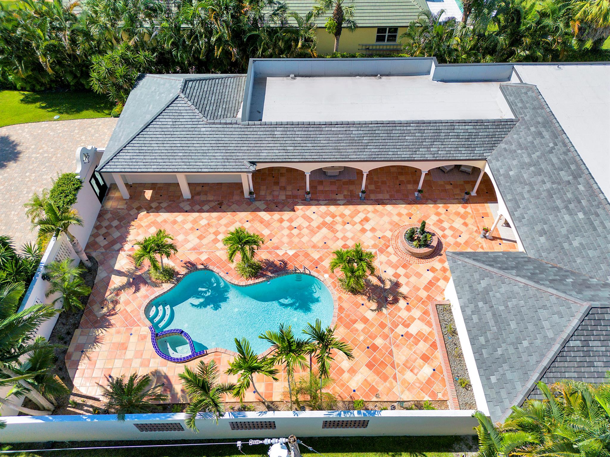 18903 SE River Drive