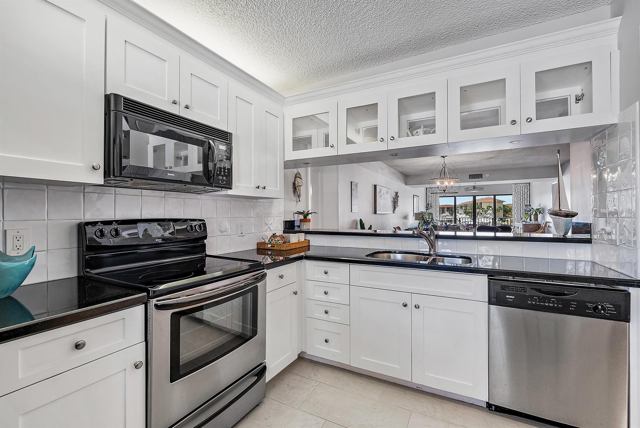 1601 Marina Isle Way 202