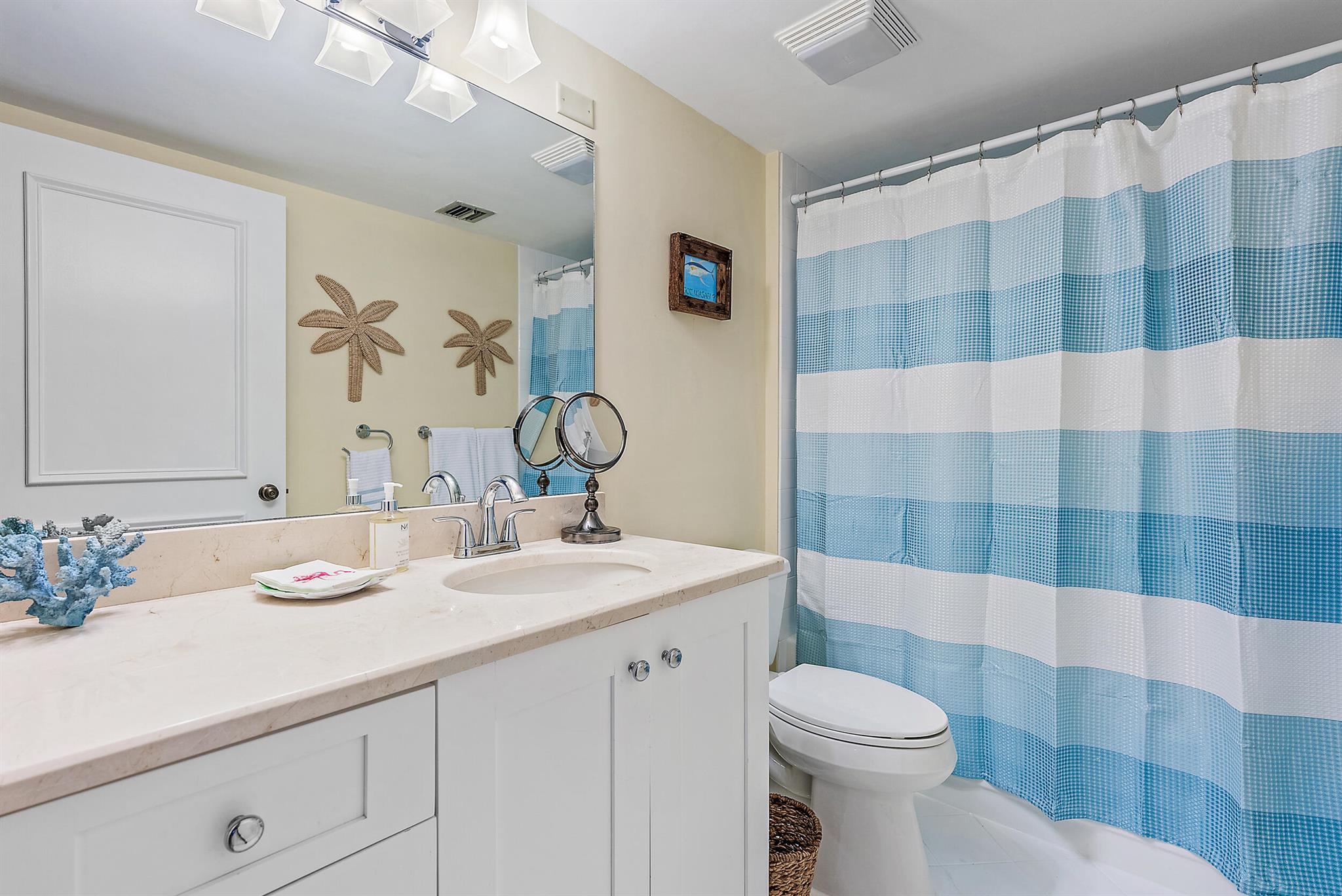 1601 Marina Isle Way 202