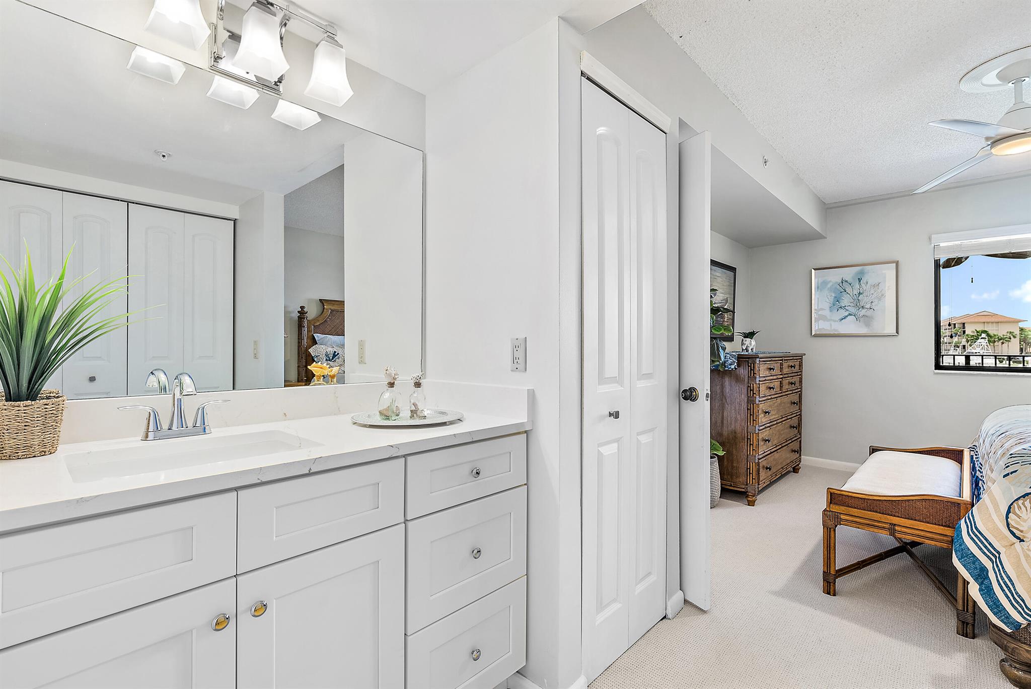 1601 Marina Isle Way 202