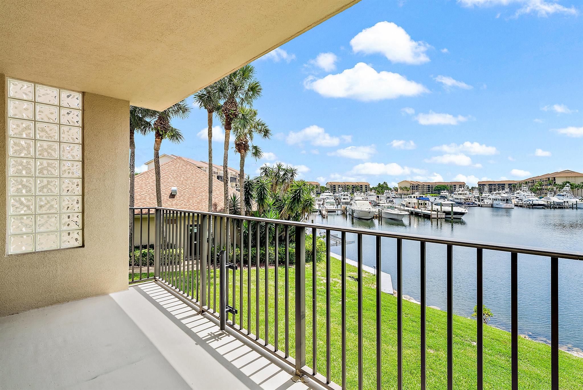 1601 Marina Isle Way 202